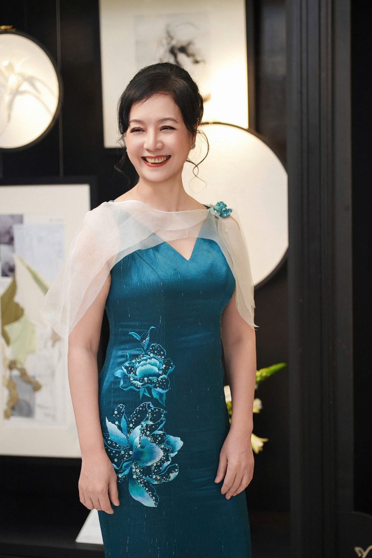 NSƯT Chiều Xuân ở tuổi hưu vẫn miệt mài làm nghề, hạnh phúc khi được đi diễn - Ảnh 6.