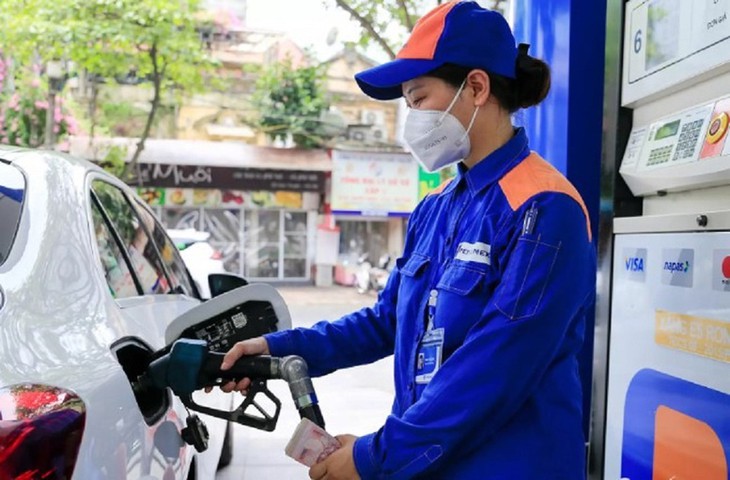 Chính phủ kéo dài chính sách thuế với xăng, dầu đến hết năm 2026- Ảnh 1.