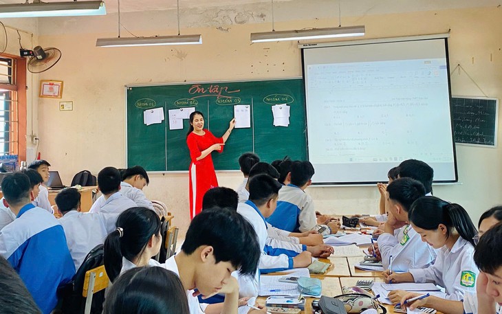 Sau sáp nhập trường học, định mức tiết dạy của giáo viên được tính thế nào?- Ảnh 2.