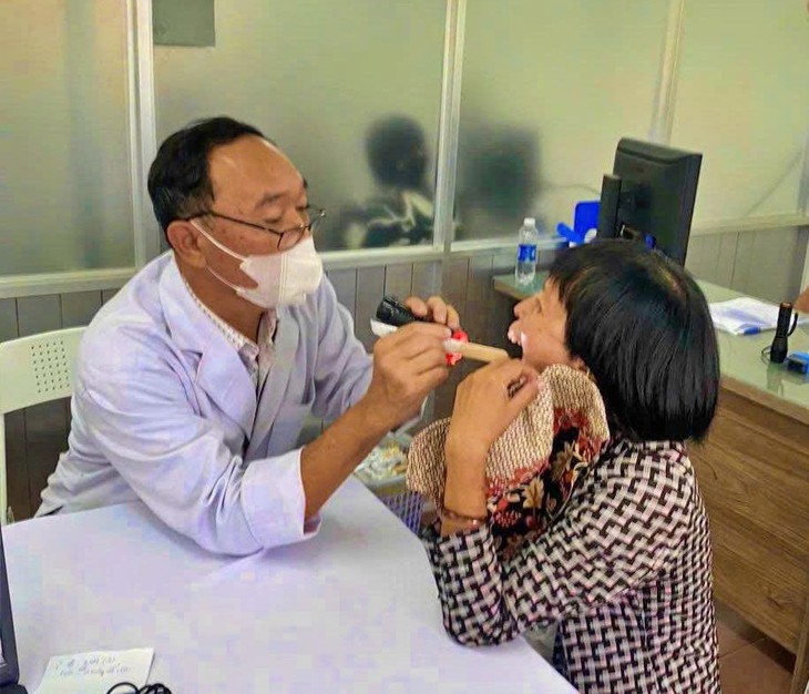Tăng tốc khám sức khỏe miễn phí cho người dân ở Buôn Ma Thuột- Ảnh 2.
