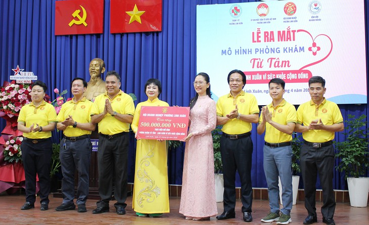 Người gieo những nhịp cầu yêu thương từ ký ức nghèo khó- Ảnh 2.