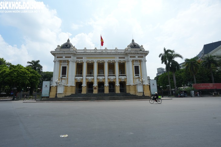 Hiện trạng khu vực hồ Hoàn Kiếm đang dự kiến được chỉnh trang- Ảnh 9.