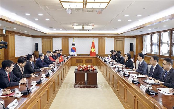 Chủ tịch Quốc hội Trần Thanh Mẫn hội kiến Thủ tướng Hàn Quốc Han Seong-sook- Ảnh 6.