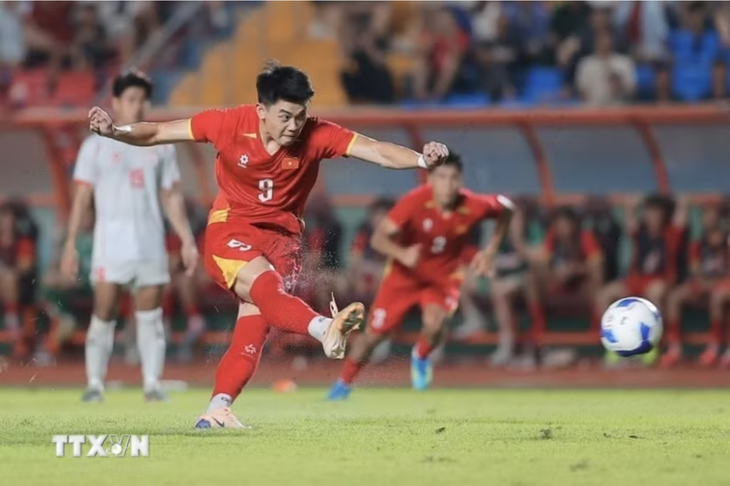 Đội tuyển Việt Nam: Từ ASEAN Cup đến FIFA ASEAN Cup- Ảnh 1.