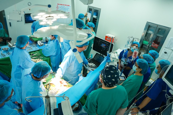 Bệnh viện Thống Nhất thực hiện thành công ca ghép gan đầu tiên- Ảnh 3.