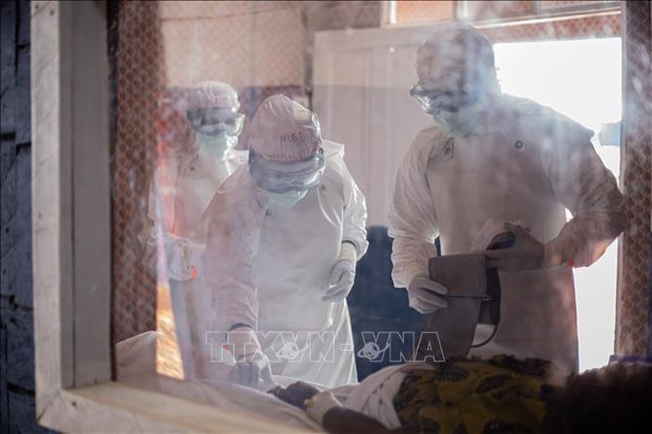WHO cảnh báo thiếu 5.000 nhân viên y tế để ứng phó với dịch Ebola tại CHDC Congo- Ảnh 1.