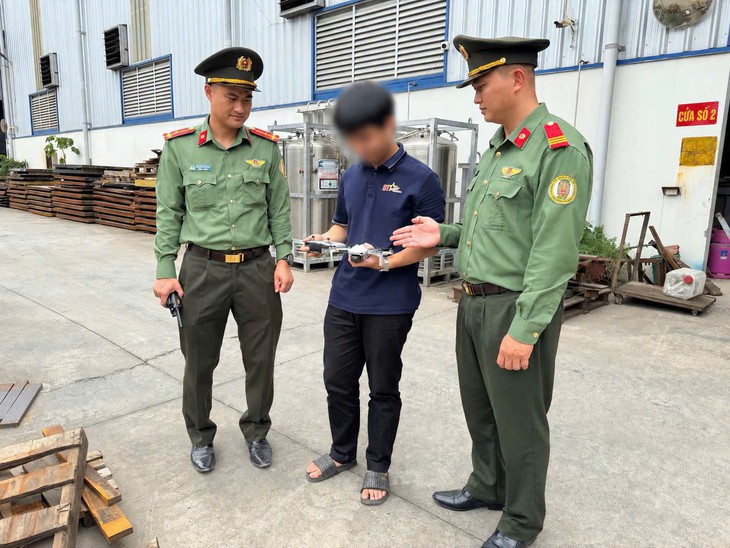 Flycam, drone có giấy phép bay ở đâu cũng được?- Ảnh 3.