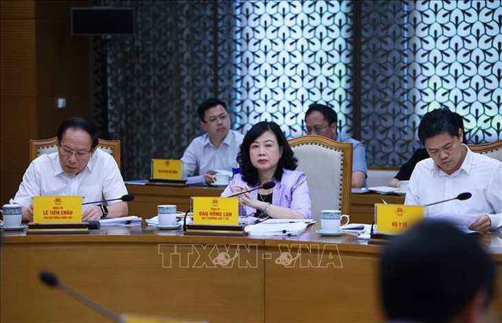 Thủ tướng Lê Minh Hưng làm việc với lãnh đạo Bộ Y tế về một số điều liên quan đến luật trong lĩnh vực y tế- Ảnh 4.
