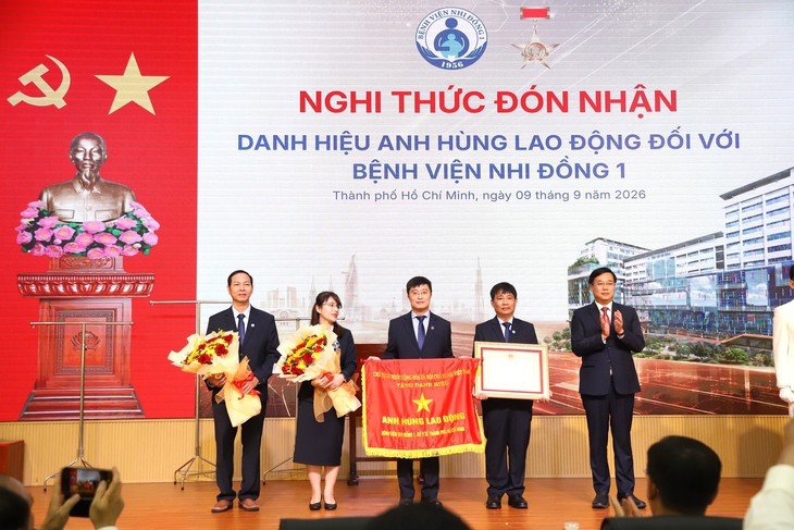 Hai lần Anh hùng, Bệnh viện Nhi đồng 1 bước vào hành trình mới - Ảnh 2.