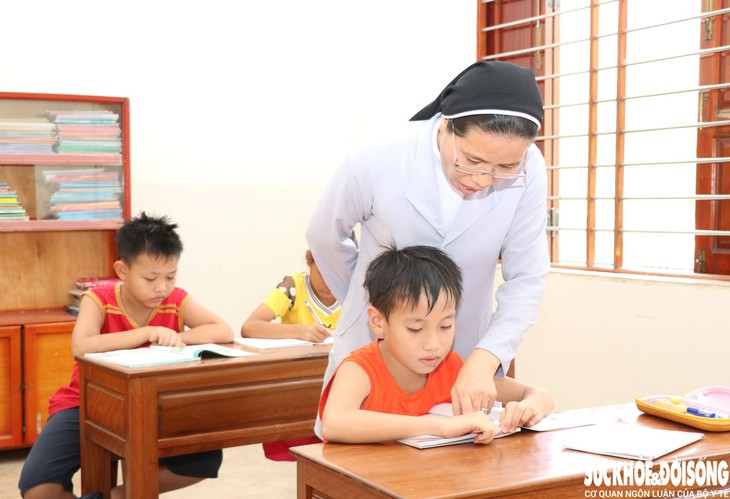 Mái ấm của những phận đời côi cút- Ảnh 2.