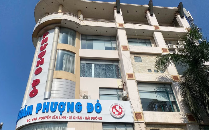 Bộ Y tế yêu cầu Bệnh viện E làm rõ phản ánh 'kẹp tiền vào sổ' để được xạ trị sớm- Ảnh 2.
