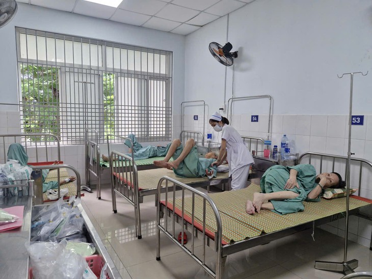 11 người nhập viện sau bữa trưa tại trung tâm chăm sóc người cao tuổi ở Đà Nẵng- Ảnh 2.