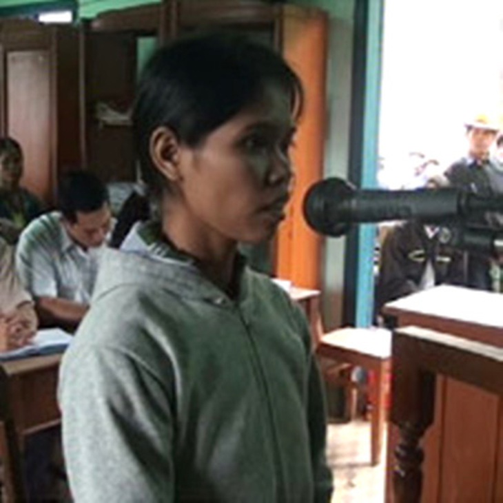 Lật tẩy thủ đoạn chữa bệnh lừa bịp của thầy bói 1