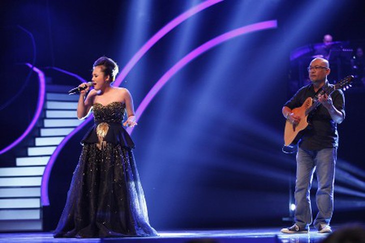 Khán giả Got Talent bị hớp hồn bởi "uốn éo" 4