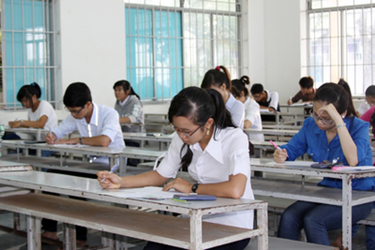Cần giảm bớt những kỳ thi gây căng thẳng, áp lực và lãng phí 1