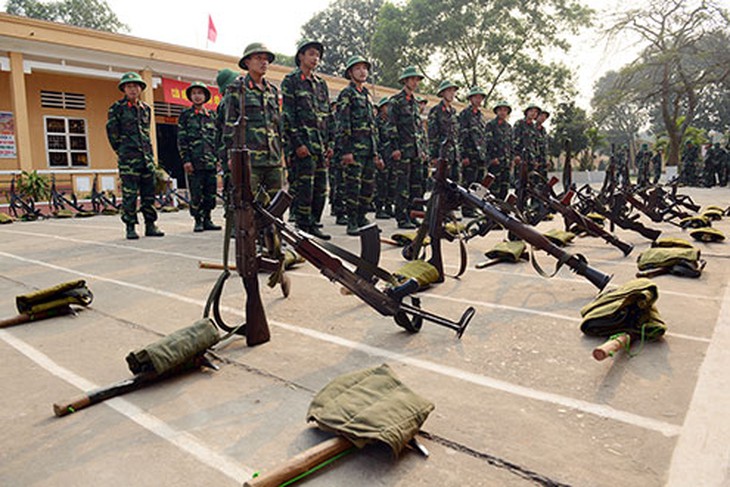 Tân binh ngày đầu trong doanh trại  3