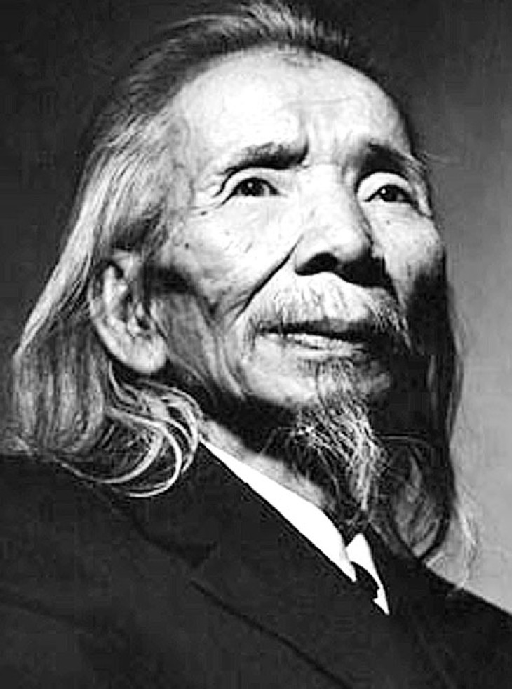 Kỷ niệm 90 năm sinh nghệ sĩ lớn đa tài Văn Cao (15/11/1923 - 2013) 1