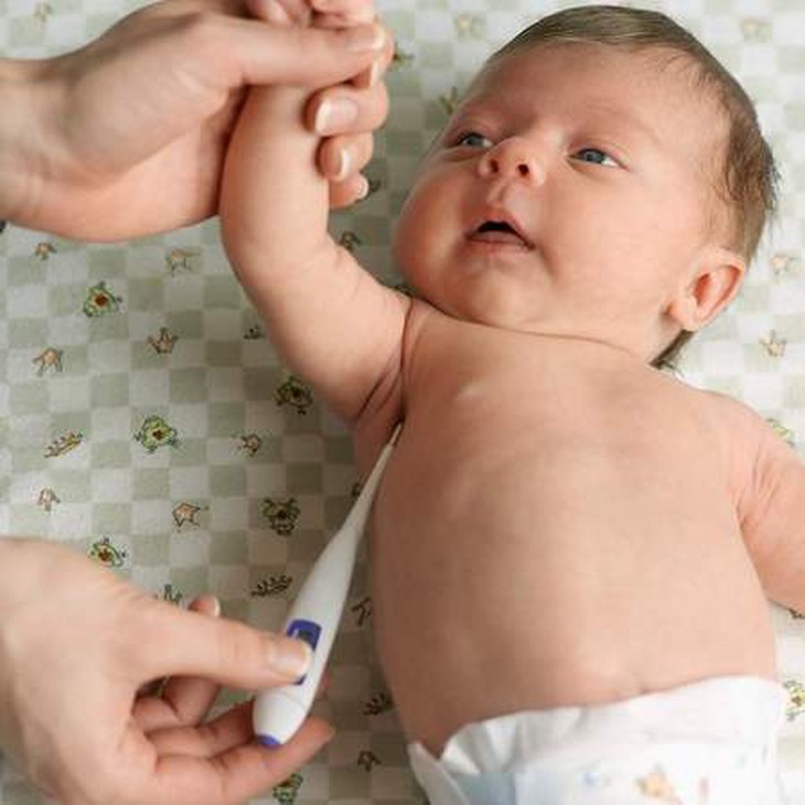 Cách chăm sóc cho trẻ sau khi tiêm chủng  1