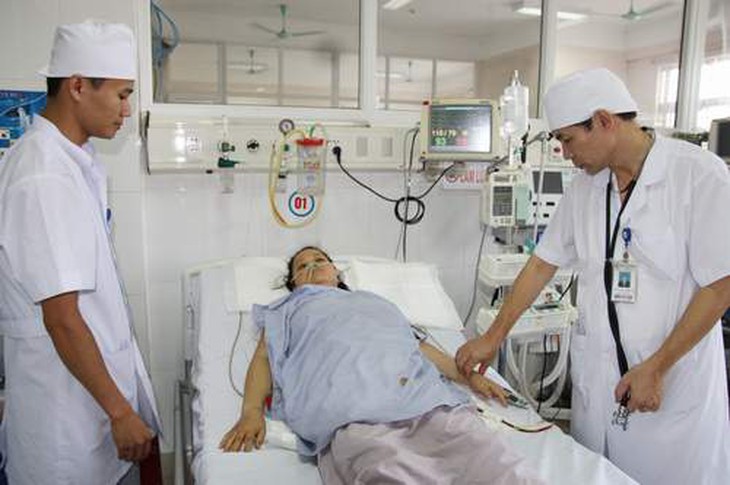 Nỗ lực cứu sống sản phụ bị thuyên tắc mạch ối 2