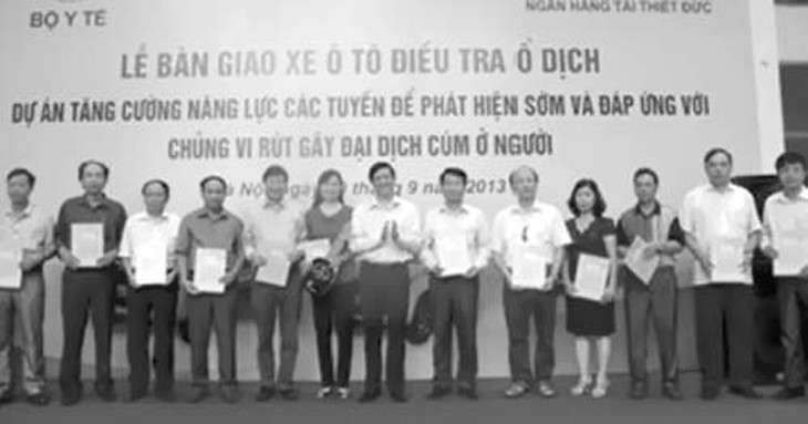 Bàn giao xe điều tra dịch bệnh cho các TTYT dự phòng tuyến huyện 1