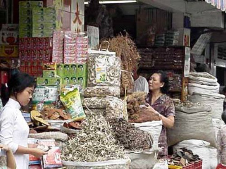 Tăng cường kiểm tra chất lượng một số vị thuốc y học cổ truyền 1