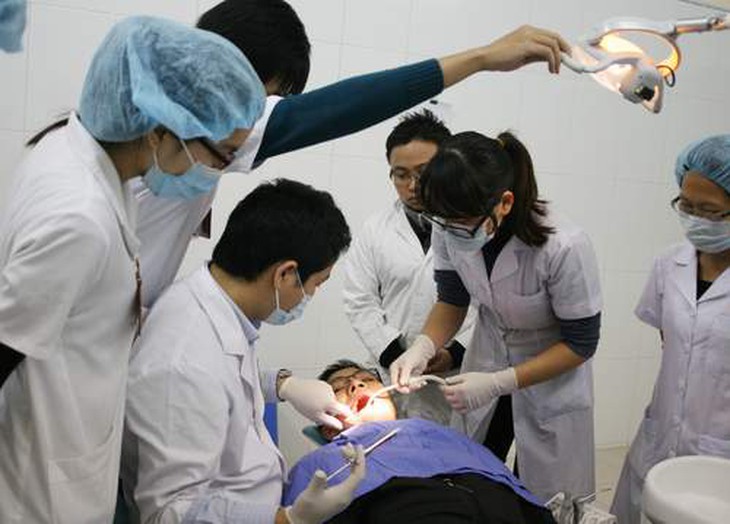 Đừng làm đội ngũ thầy thuốc hoang mang lúc này 1