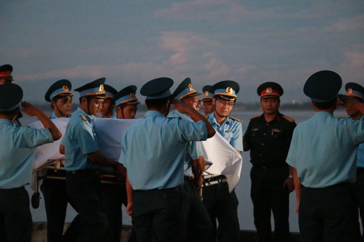 phi công trần quang khải