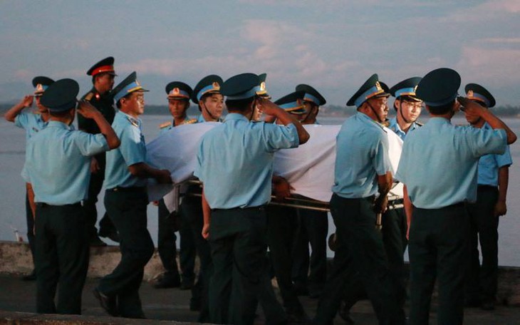 phi công trần quang khải