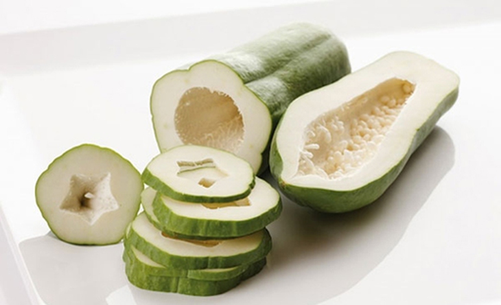 Dùng đu đủ xanh trị nám hiệu quả