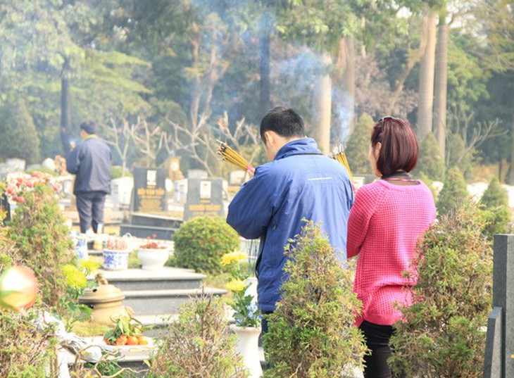 Tại sao có phong tục tảo mộ, ăn đồ nguội trong tiết Thanh minh