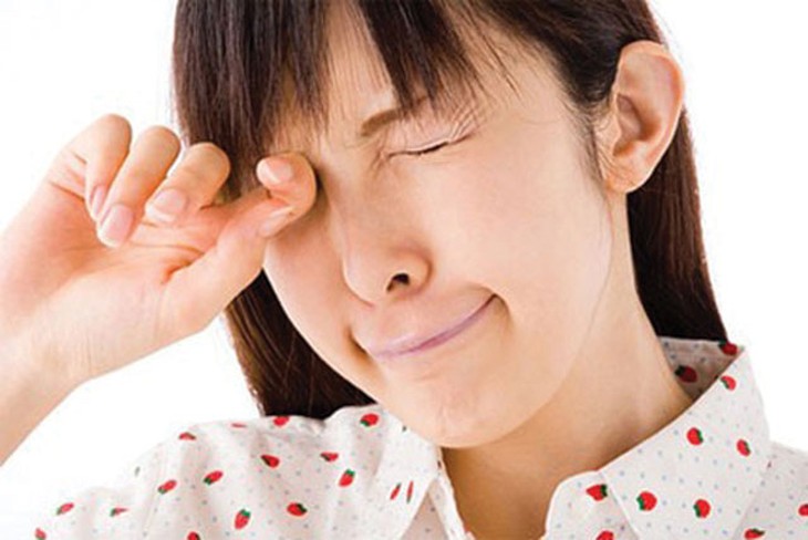 Cách phòng bệnh viêm kết mạc mùa xuân