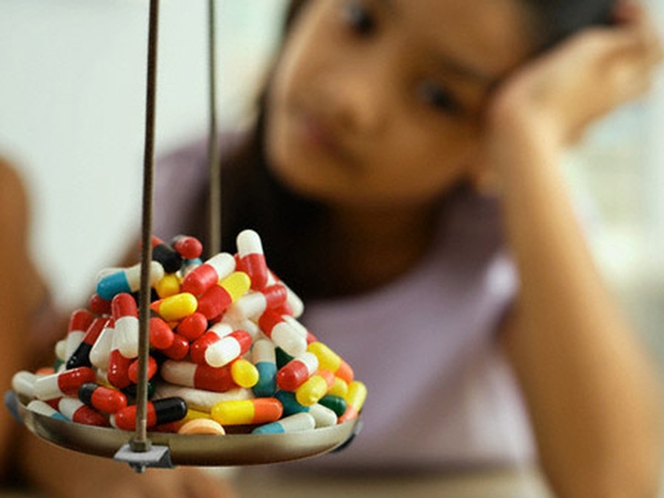 Khi nào cần bổ sung vitamin cho trẻ?