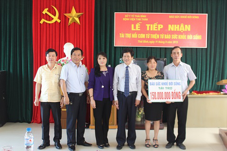 Trao tặng “Nồi cơm từ thiện” cho bệnh nhân tâm thần tỉnh Thái Bình
