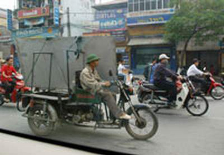 Báo động tình trạng giả thương binh để vận chuyển hàng lậu