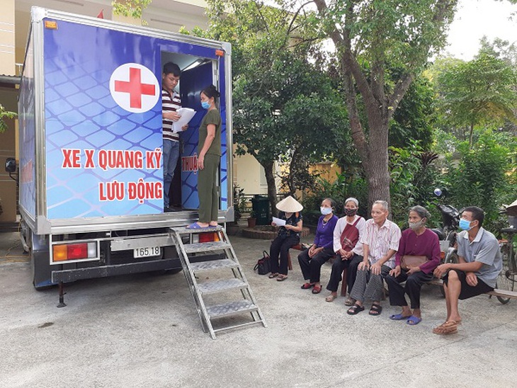 Bệnh viện Phổi khám sàng lọc lao phòng COVID-19 trong tình hình mới