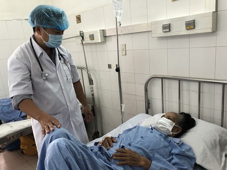 Đến bệnh viện khám phát hiện vỡ động mạch thắt lưng, cực hiếm trong y văn