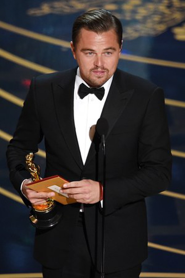leonardo-dicaprio-gianh-giai-oscars-2016