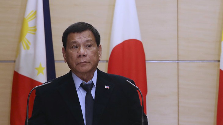 Tong thong Duterte yey cau cac luc luong nuoc ngoai rut ra khoi Philippines