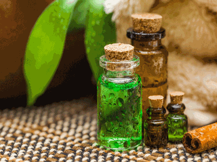 tinh dầu trà xanh làm đẹp