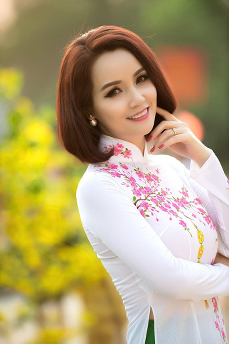 Diễn viên Mai Thu Huyền 1