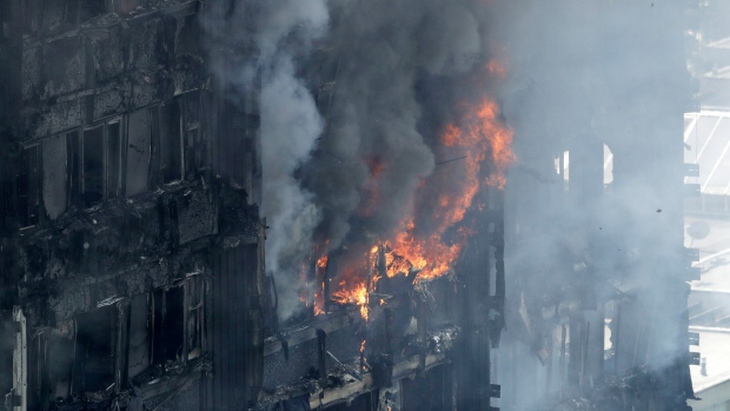 Cháy tòa tháp Grenfell ở London 6