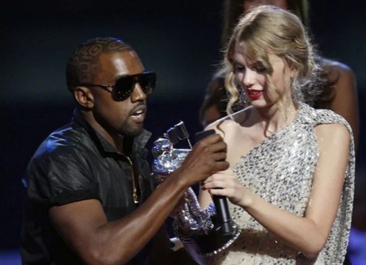 Taylor Swift nhận giải MTV Video Music Awards