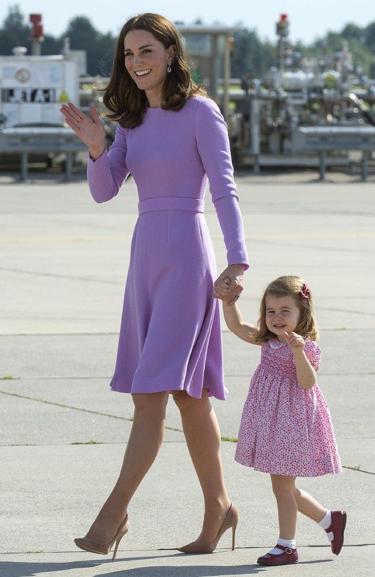 Công nương Kate Middleton cùng con gái