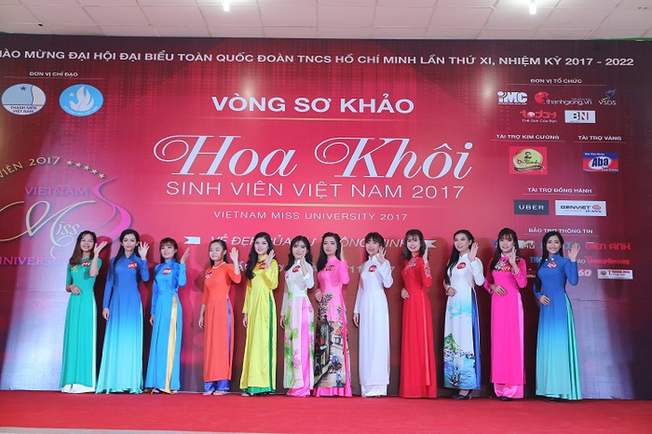 Hoa khôi Sinh viên Việt Nam nóng lên từng giờ
