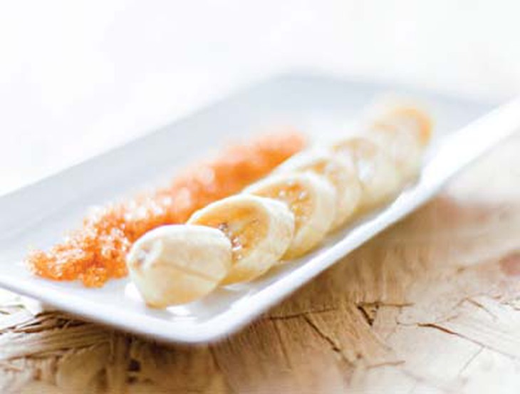 chăm sóc cơ thể với chuối và đường