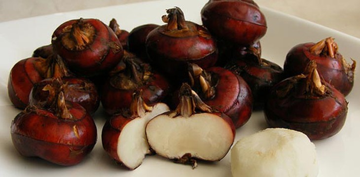 Củ mã thầy