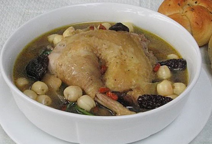 Gà trống hầm
