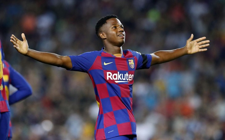 Cầu thủ bóng đá Ansu Fati, ngôi sao mới của Barcelona