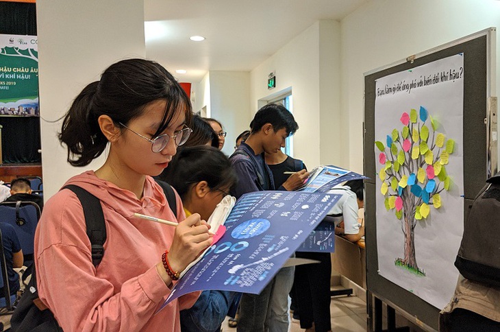 Tuổi trẻ cần hành động để ứng phó với Biến đổi khí hậu, bắt đầu từ những việc làm nhỏ nhất như tiết kiệm năng lượng, giảm phát thải khí gây hiệu ứng nhà kính