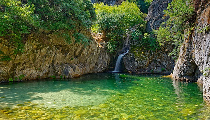 Hòn đảo có khung cảnh đẹp tựa cung trăng Samothraki đang đối mặt với nguy cơ xói mòn đất
